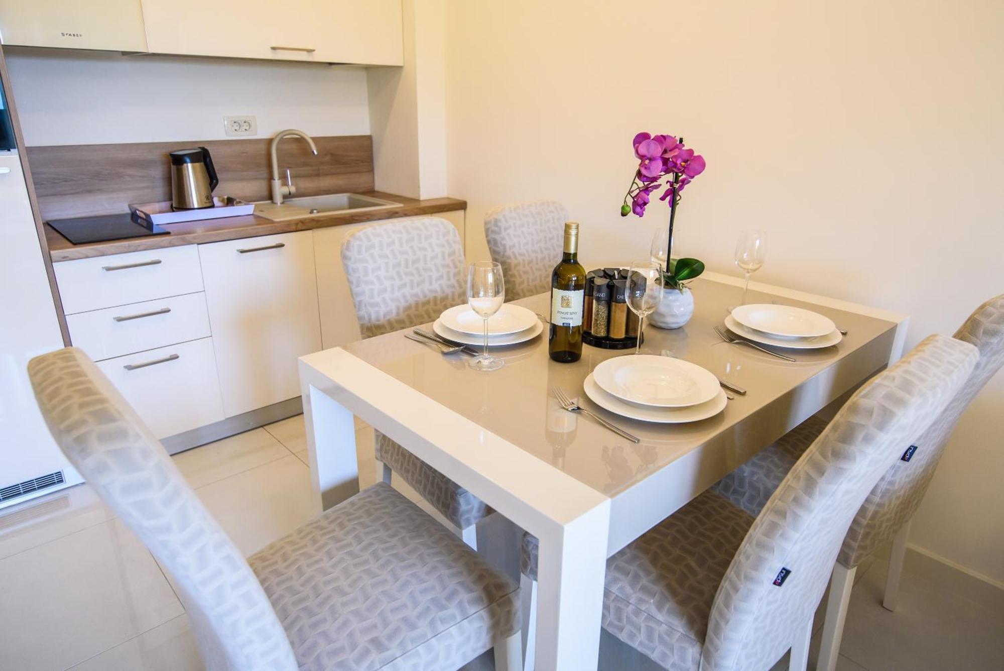 Apartments Leone Lukas Promajna Δωμάτιο φωτογραφία
