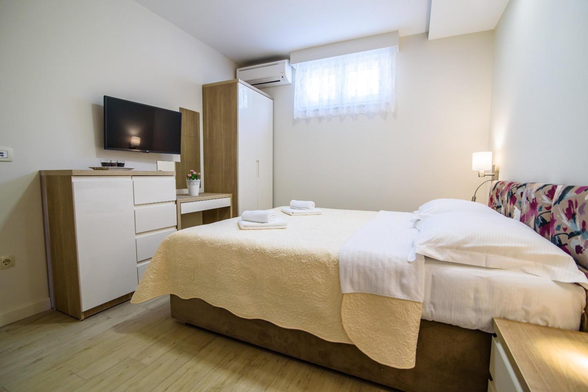 Apartments Leone Lukas Promajna Δωμάτιο φωτογραφία