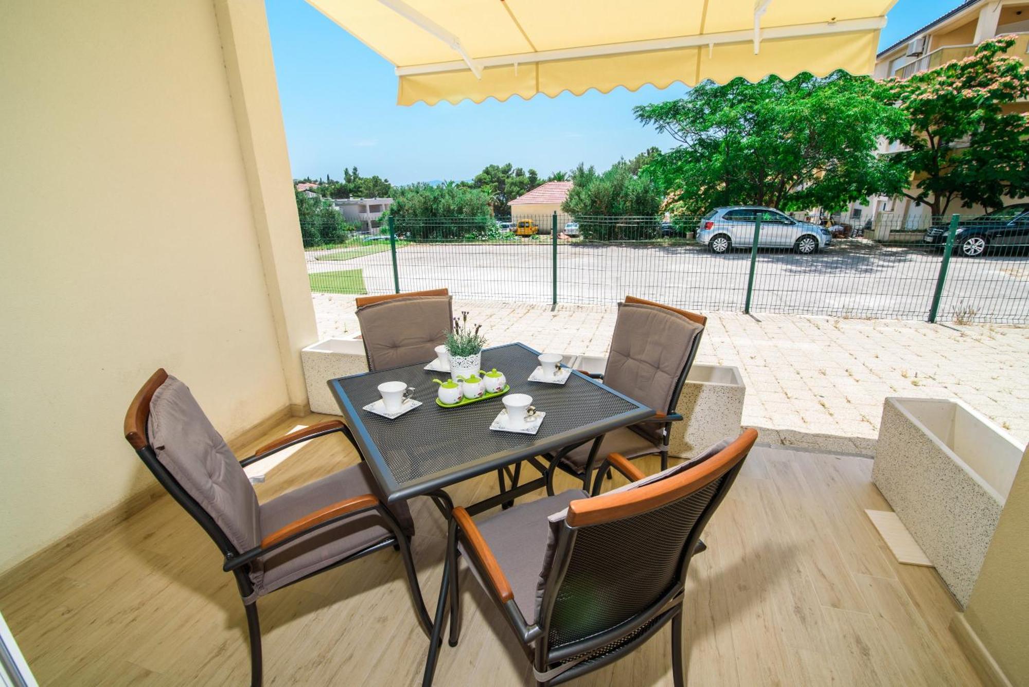 Apartments Leone Lukas Promajna Δωμάτιο φωτογραφία