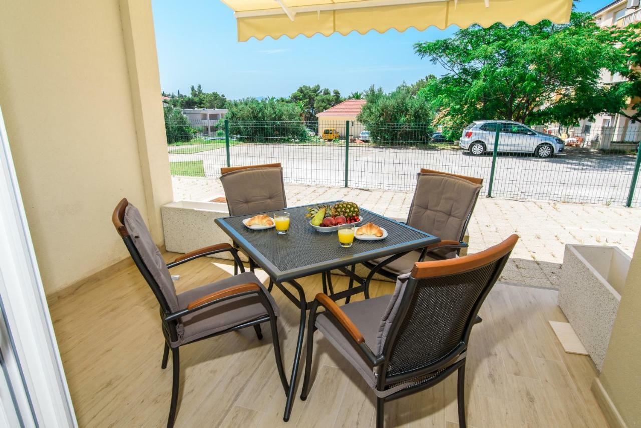 Apartments Leone Lukas Promajna Εξωτερικό φωτογραφία