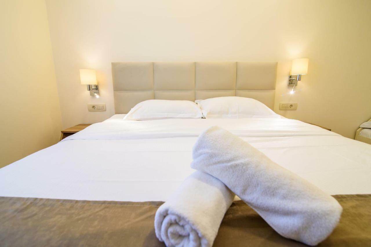 Apartments Leone Lukas Promajna Εξωτερικό φωτογραφία