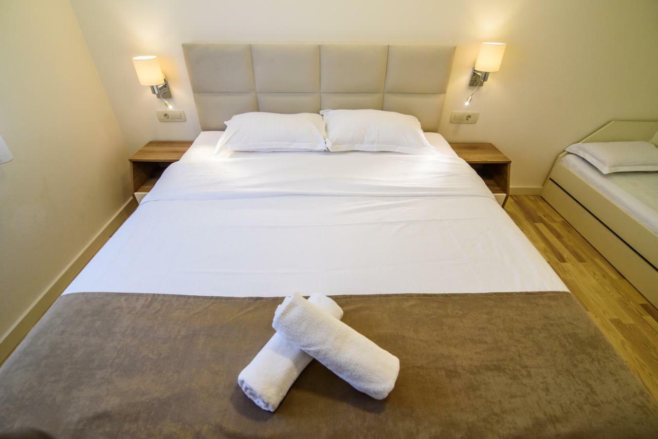Apartments Leone Lukas Promajna Εξωτερικό φωτογραφία